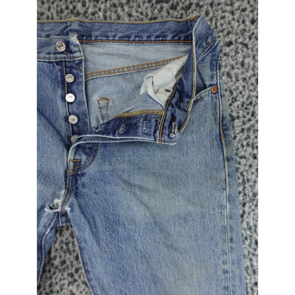 Levis 501 Button Fly‎ Mens 32x32 Blue Distressed Denim Jeans 00501-0193